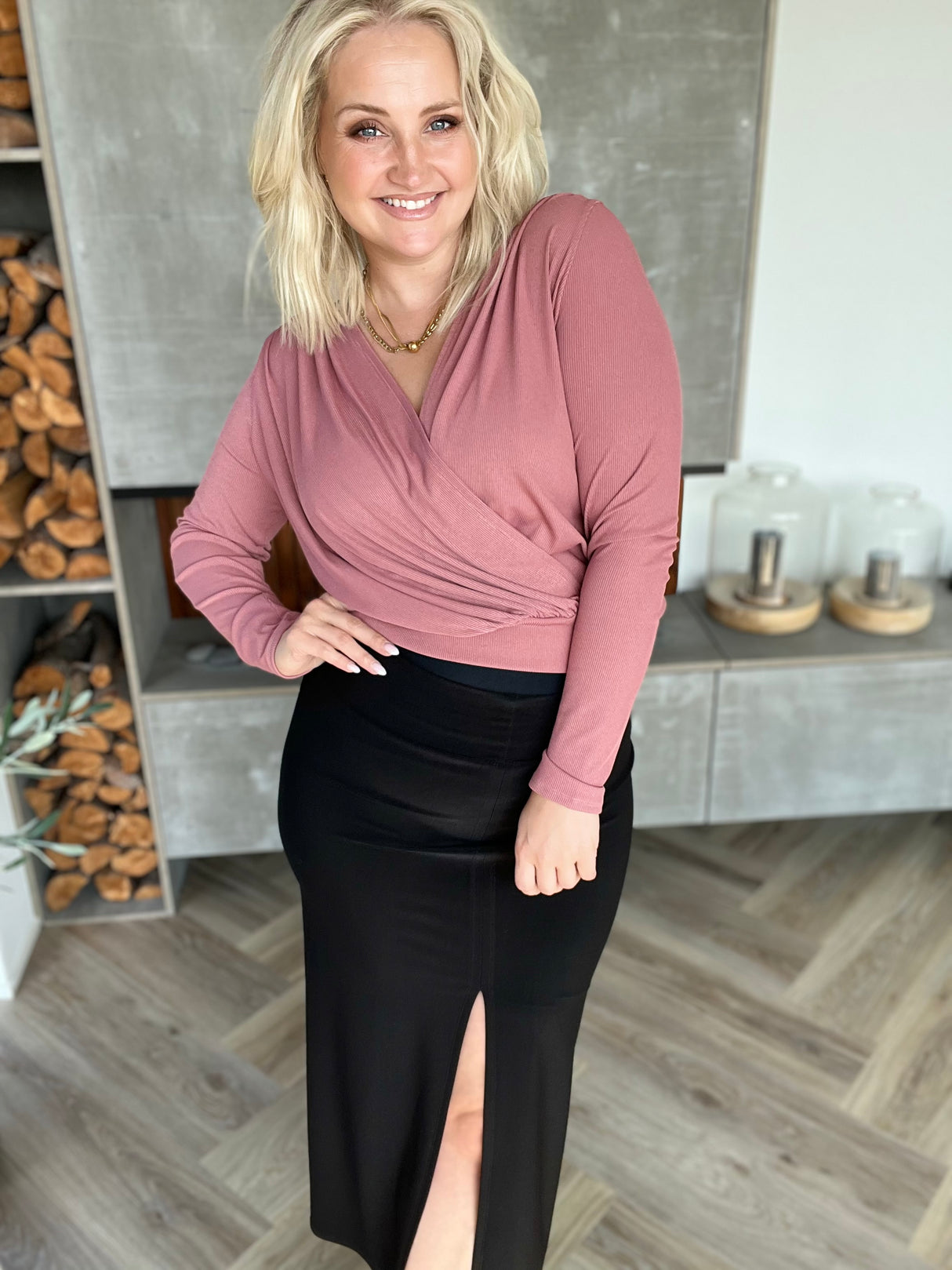 Glæta pils með klauf