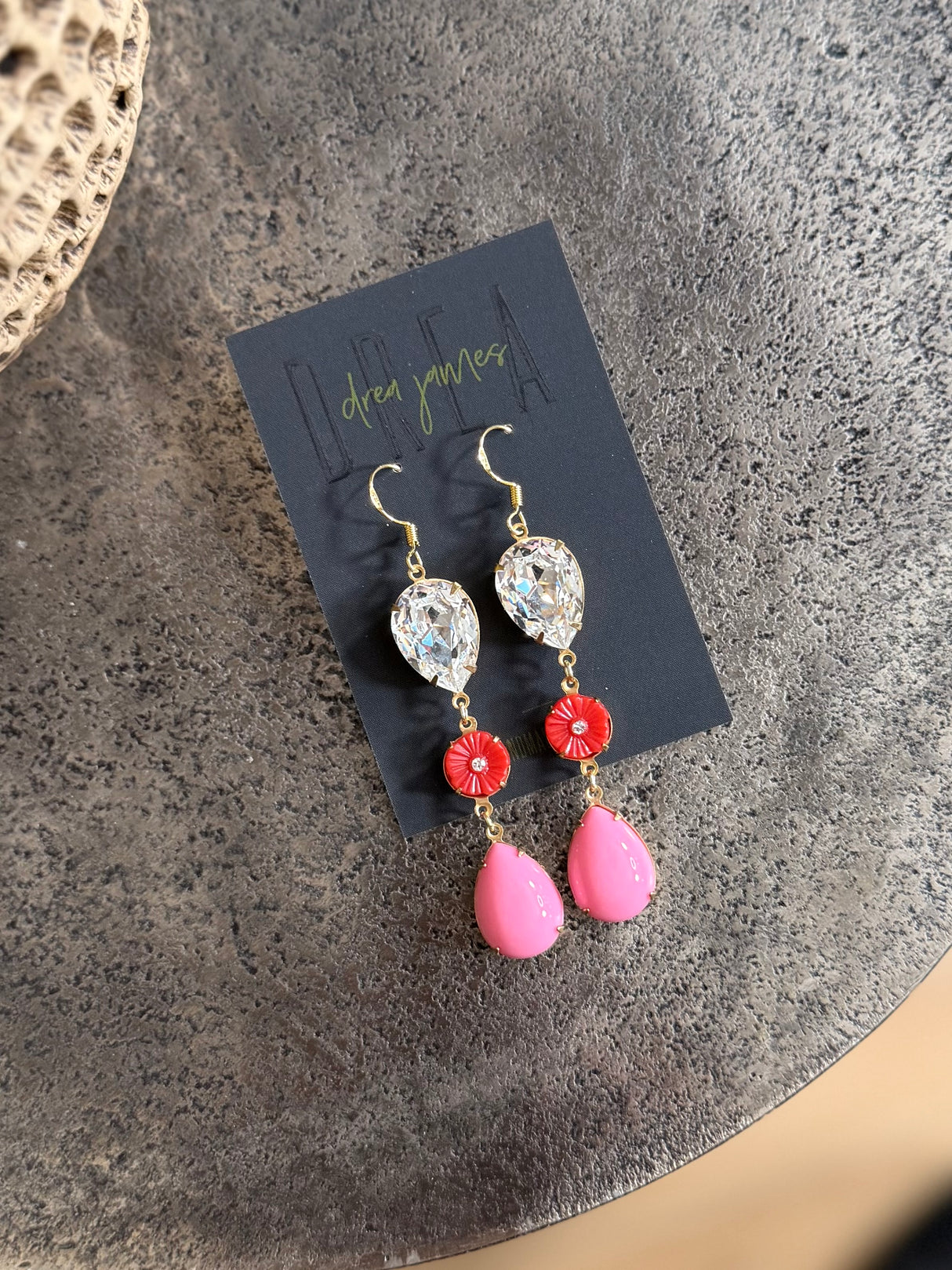 Lokkar DREA - engin tvö pör eins!