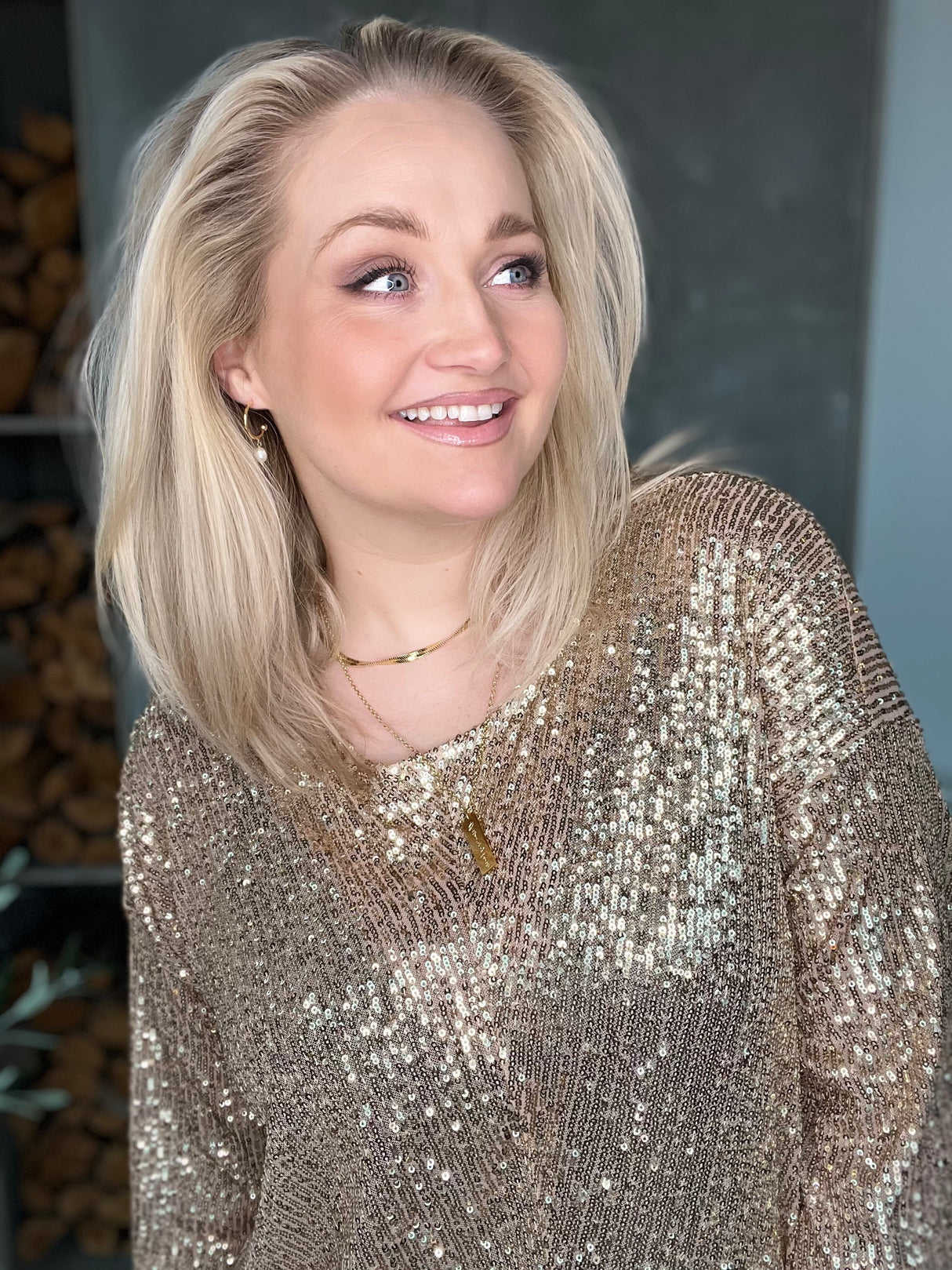 Laki pallíettukjóll Champagne