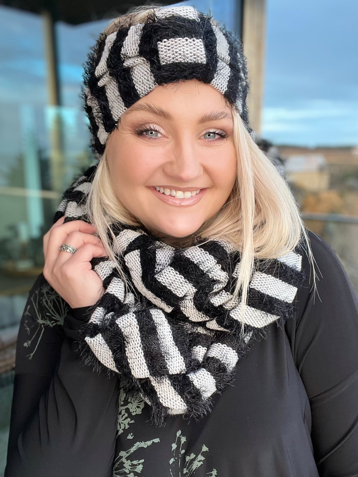 Skjól Röndótt Sv/Hv