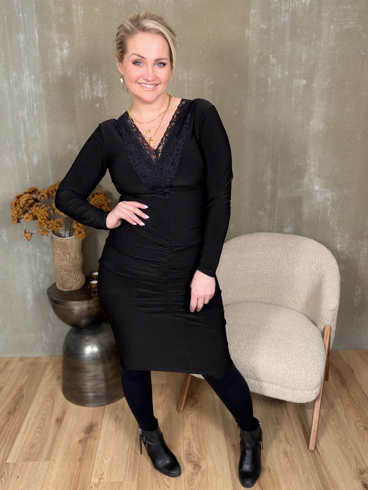 Spjót kjóll sv síðerma