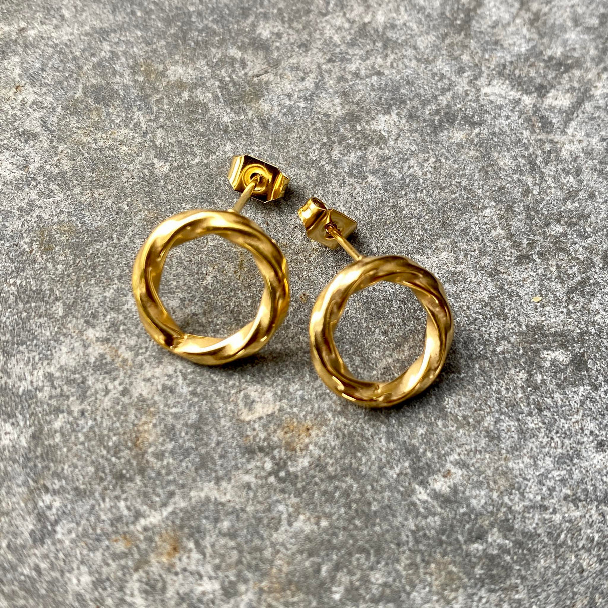 Krista Snúnir Hringlokkar pinna einfaldir