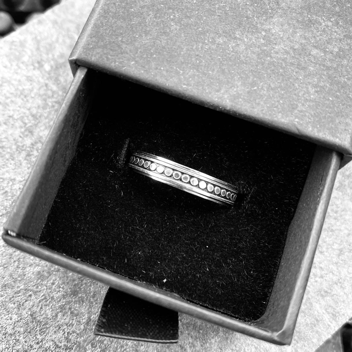 Fikthringur stál dömu- 17mm innra mál.