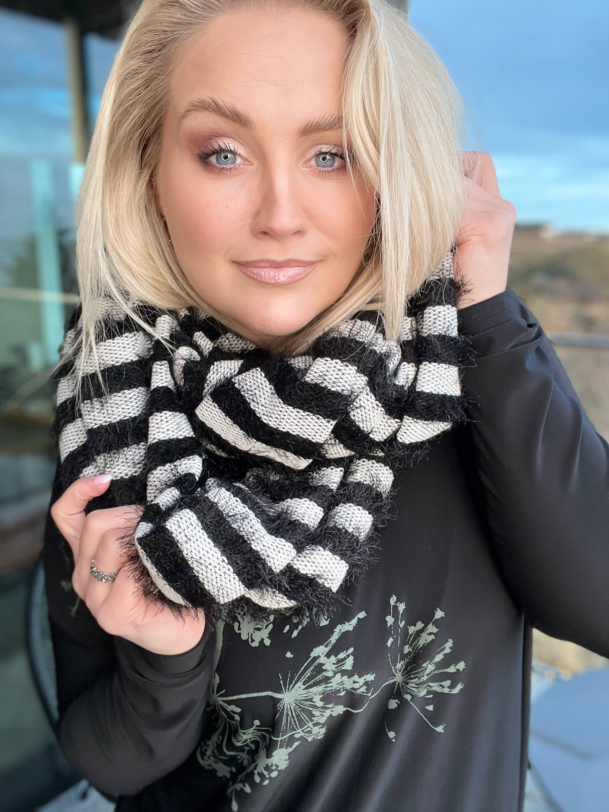 Skjól Röndótt Sv/Hv