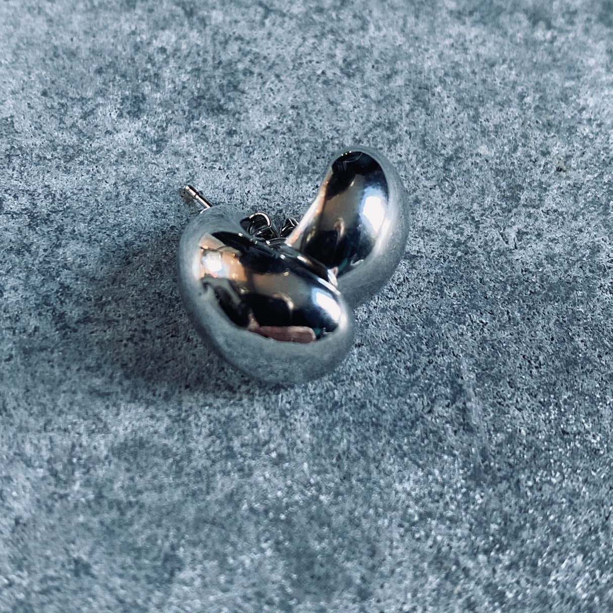 Krista lokkar dropar