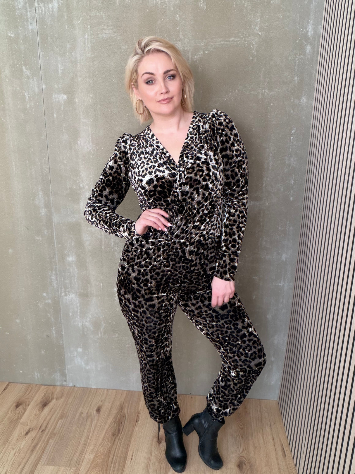 Drangur púff samfestingur