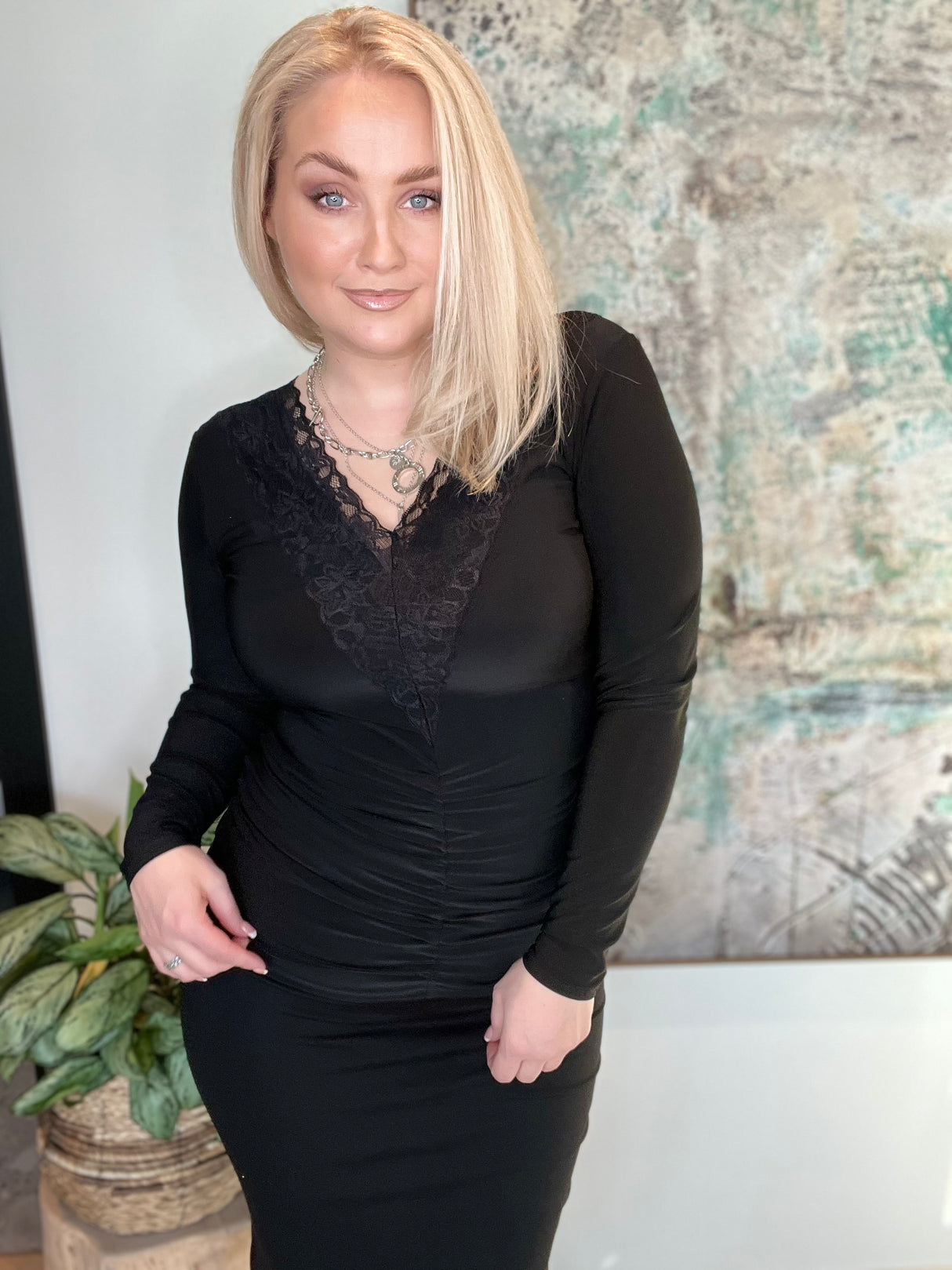 Spjót toppur svartur