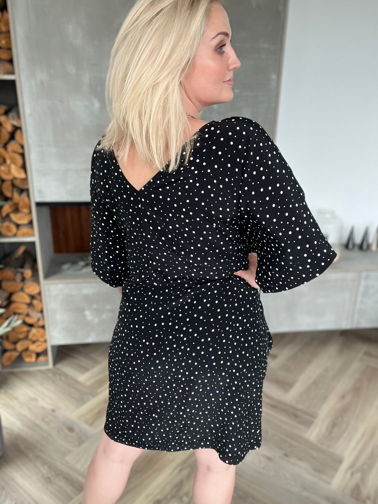 Esja Svört með hvítum doppum