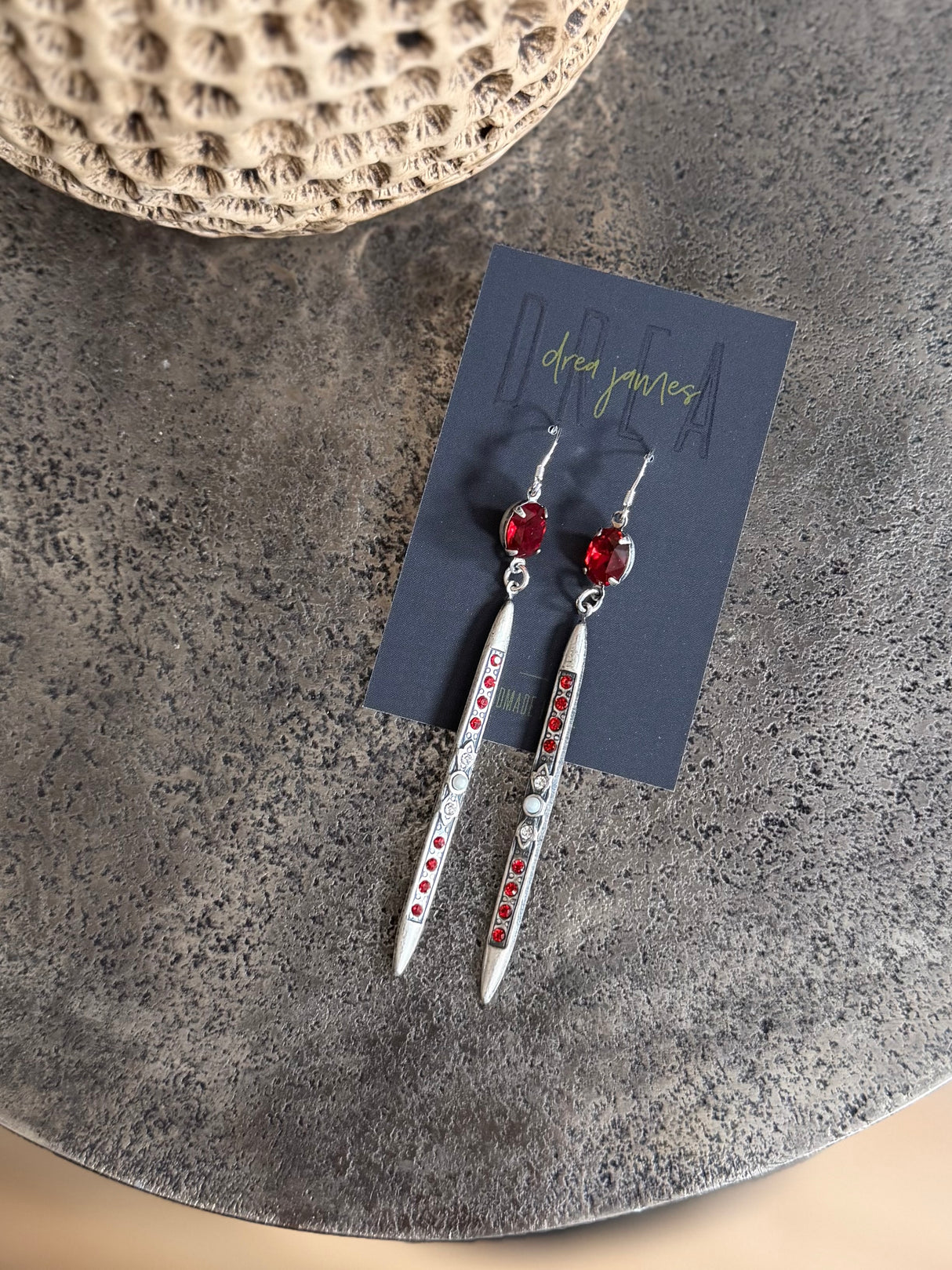 Lokkar DREA - engin tvö pör eins!