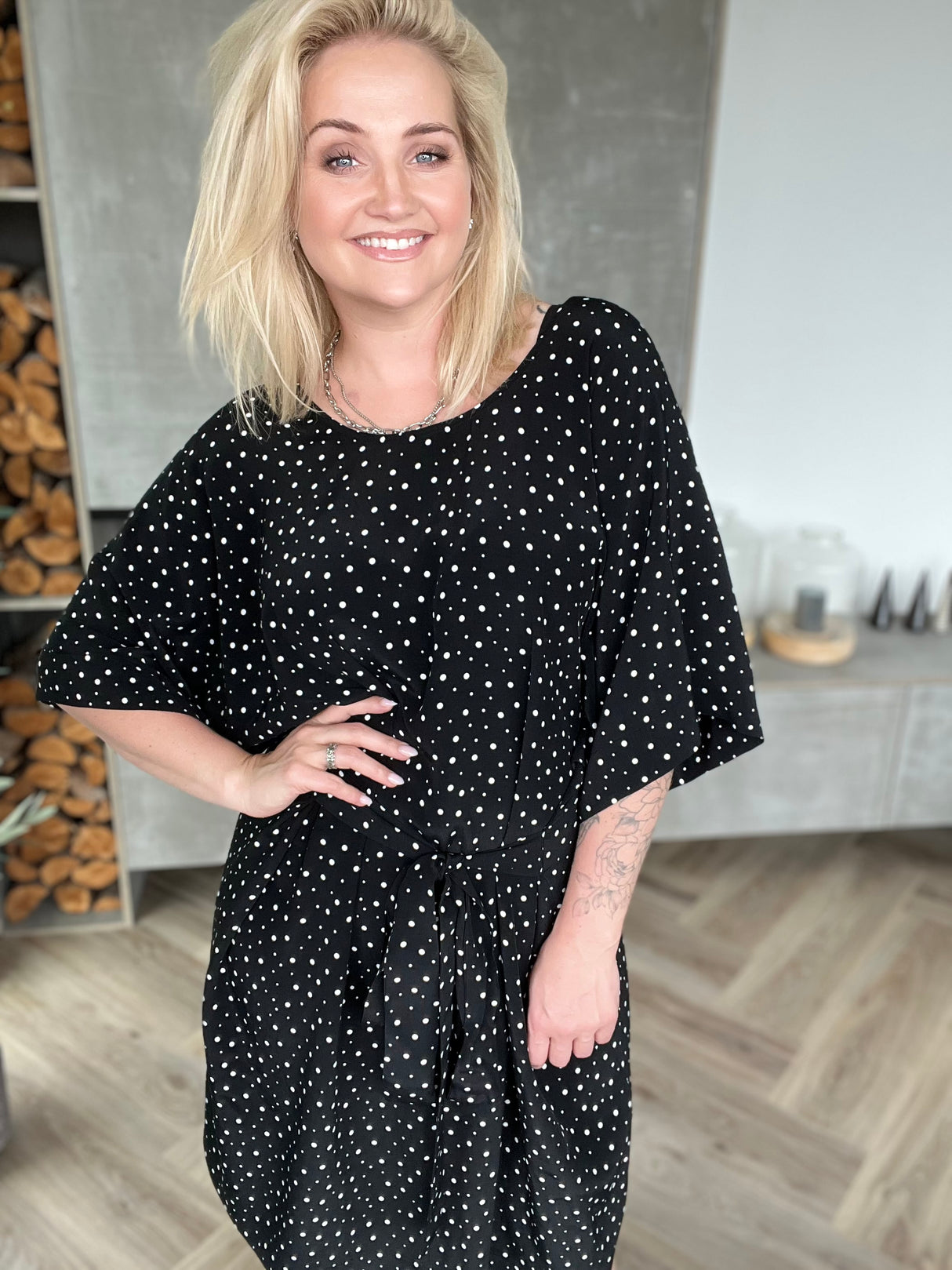 Esja Svört með hvítum doppum