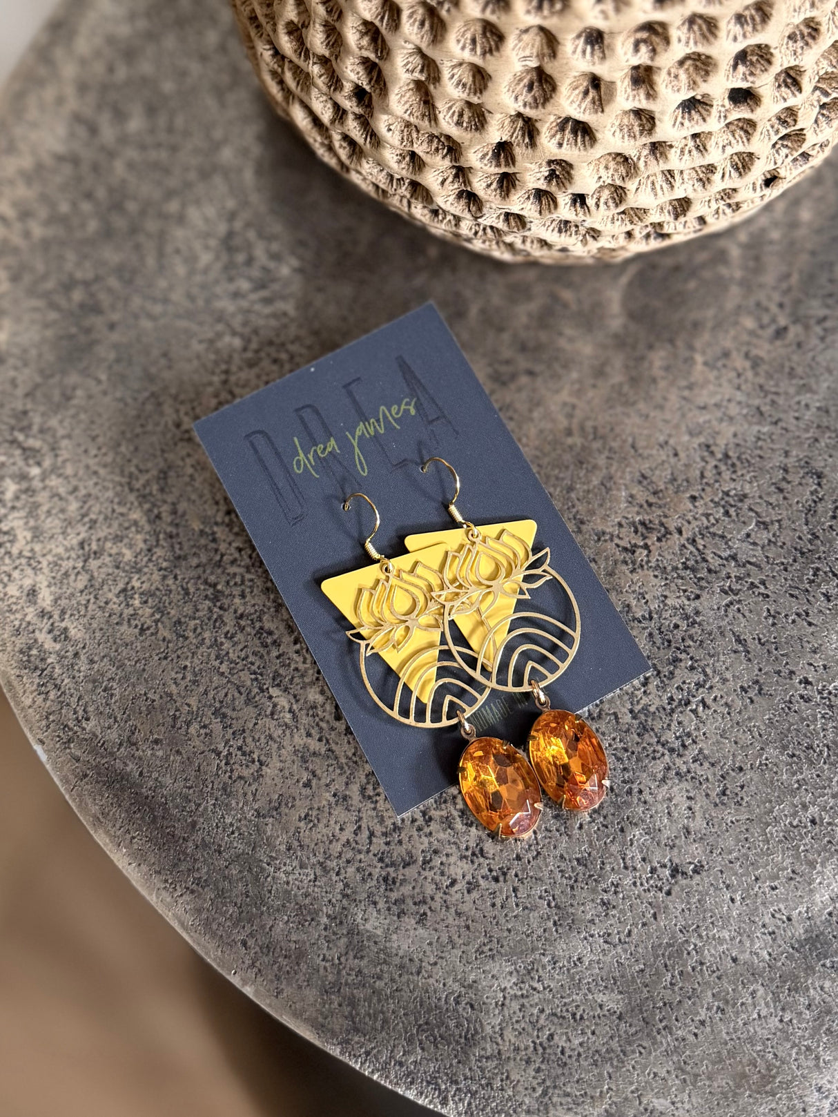 Lokkar DREA - engin tvö pör eins!