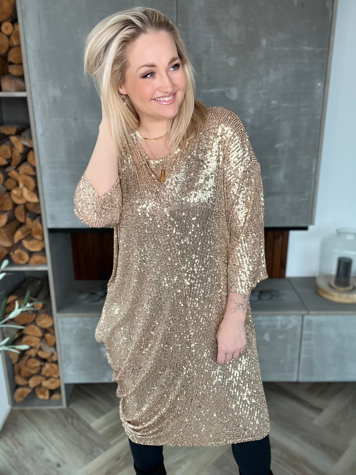 Laki pallíettukjóll Champagne