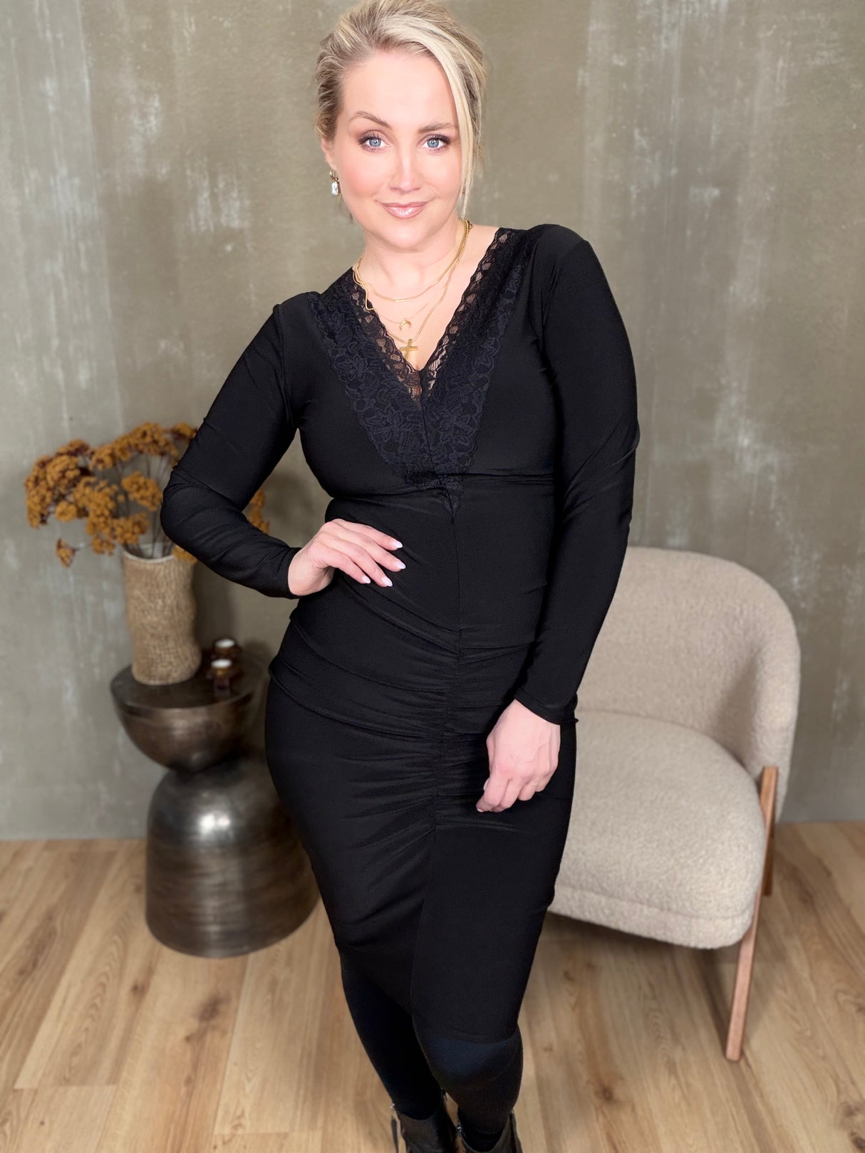 Spjót kjóll sv síðerma