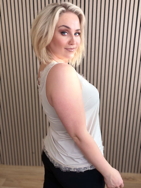 Bicco breiðir hlýrar