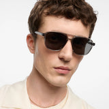 Brad Sólgleraugu