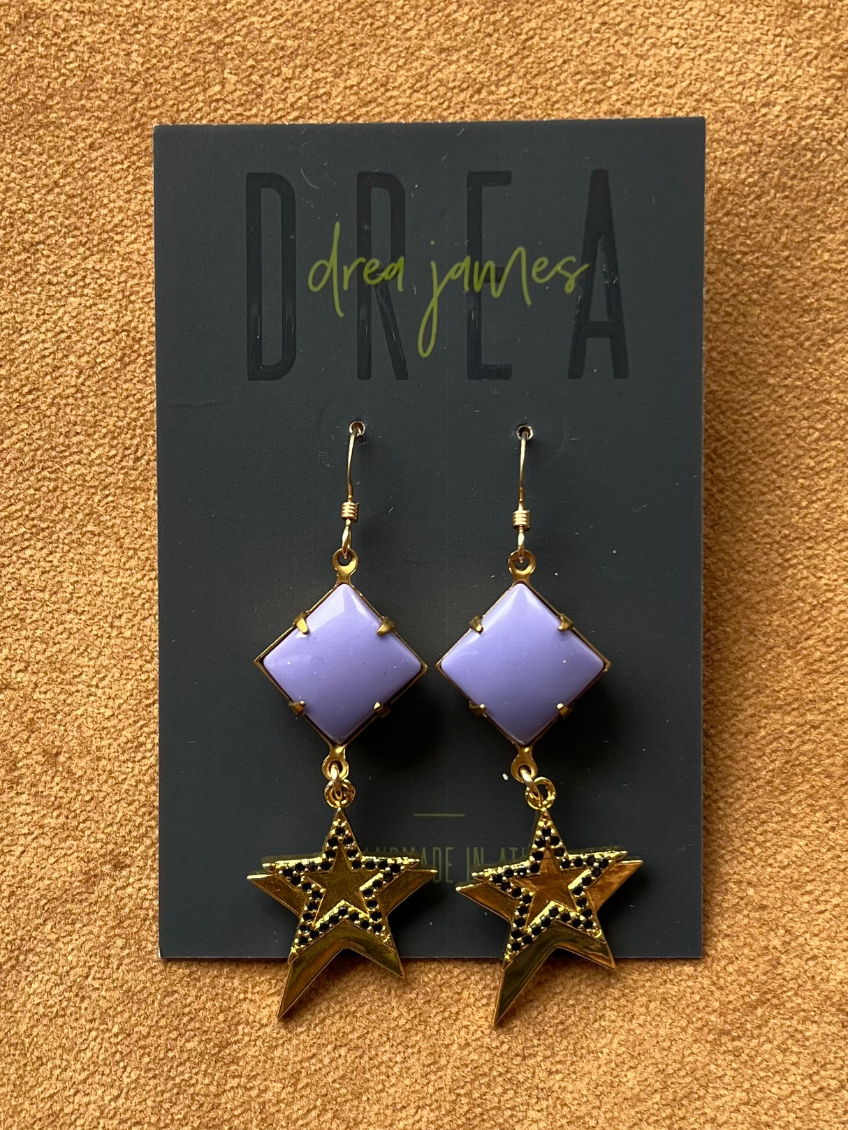 Lokkar DREA - engin tvö pör eins!