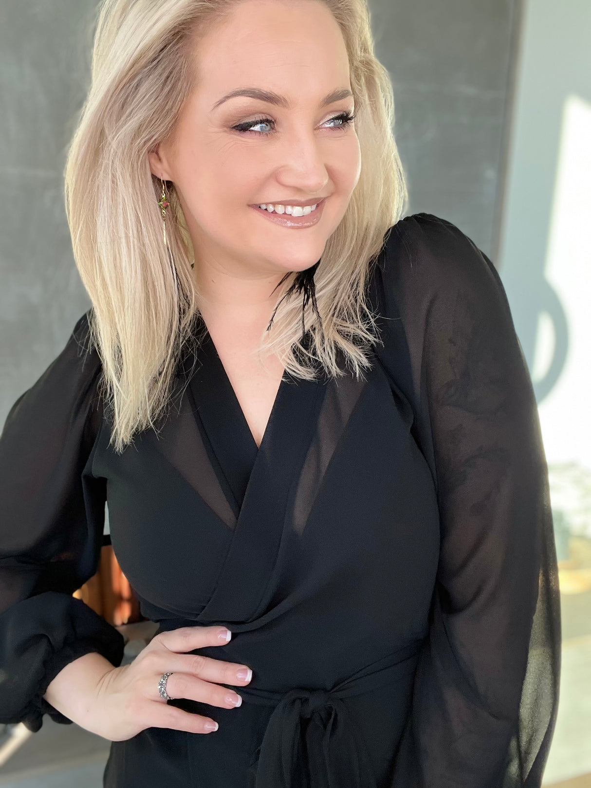 Gresja siffon skyrta Svört