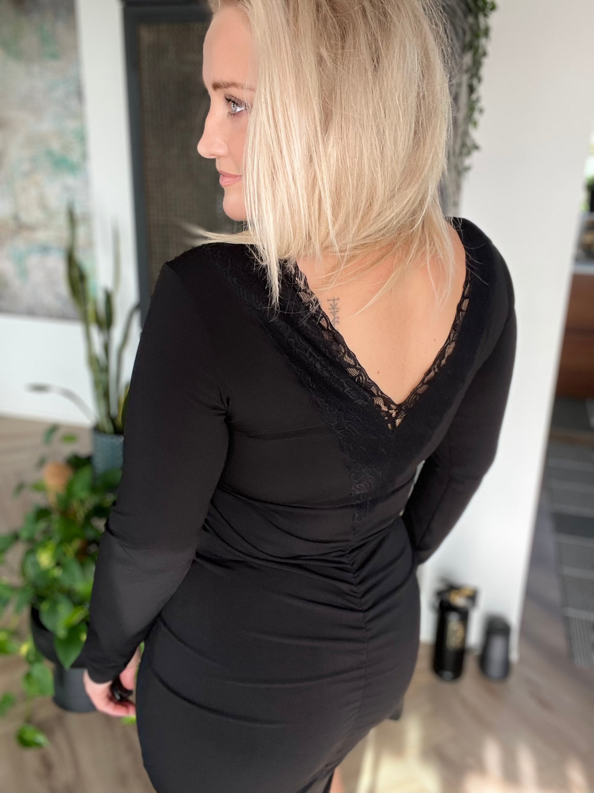 Spjót kjóll sv síðerma