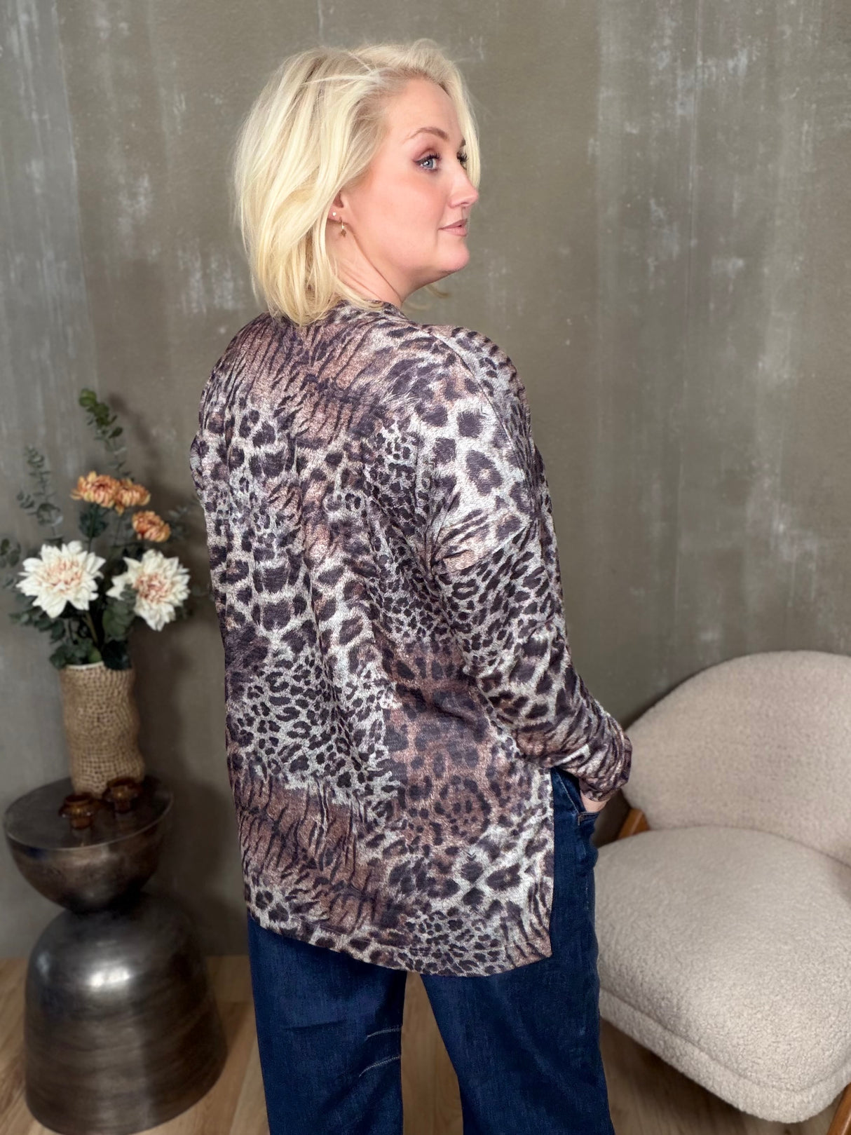 Lýsa Leopard peysa