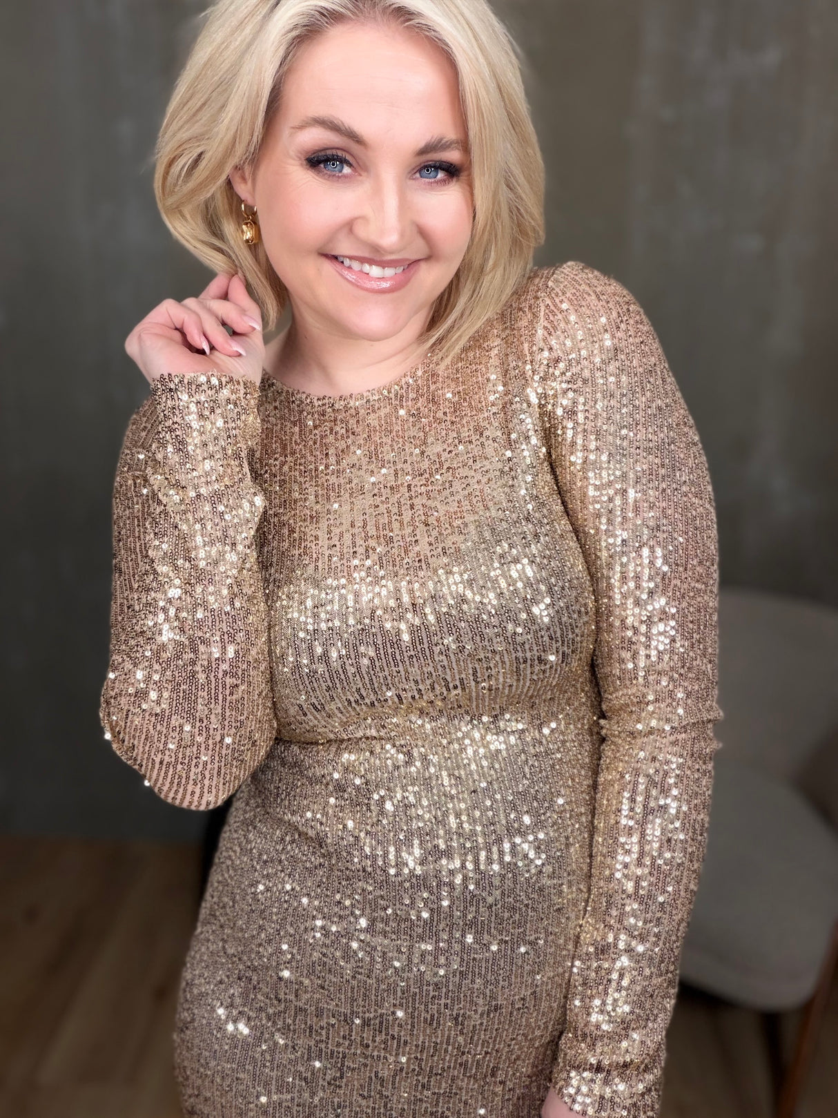 Strá pallíettukjóll