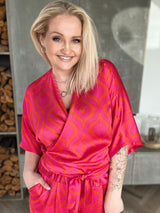 Dögg wrap satin toppur