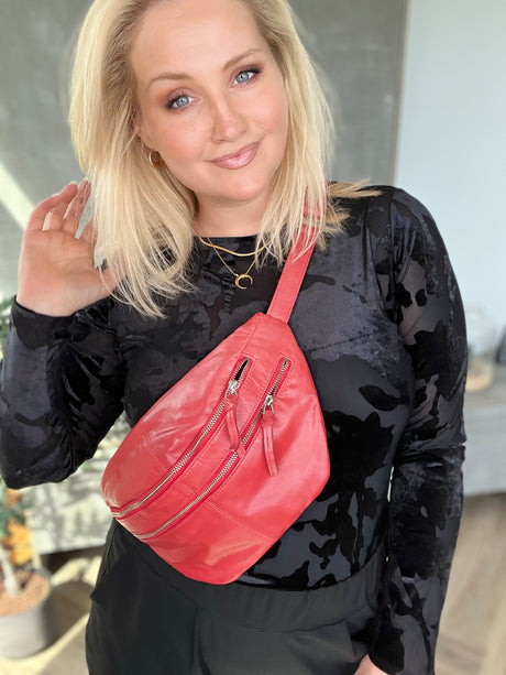 Bumbag m 2 rennilásum