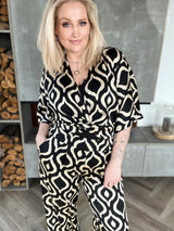 Dögg wrap satin toppur