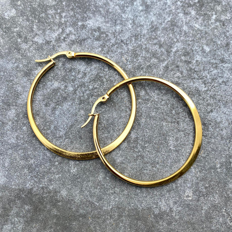 Krista lokkar hringir