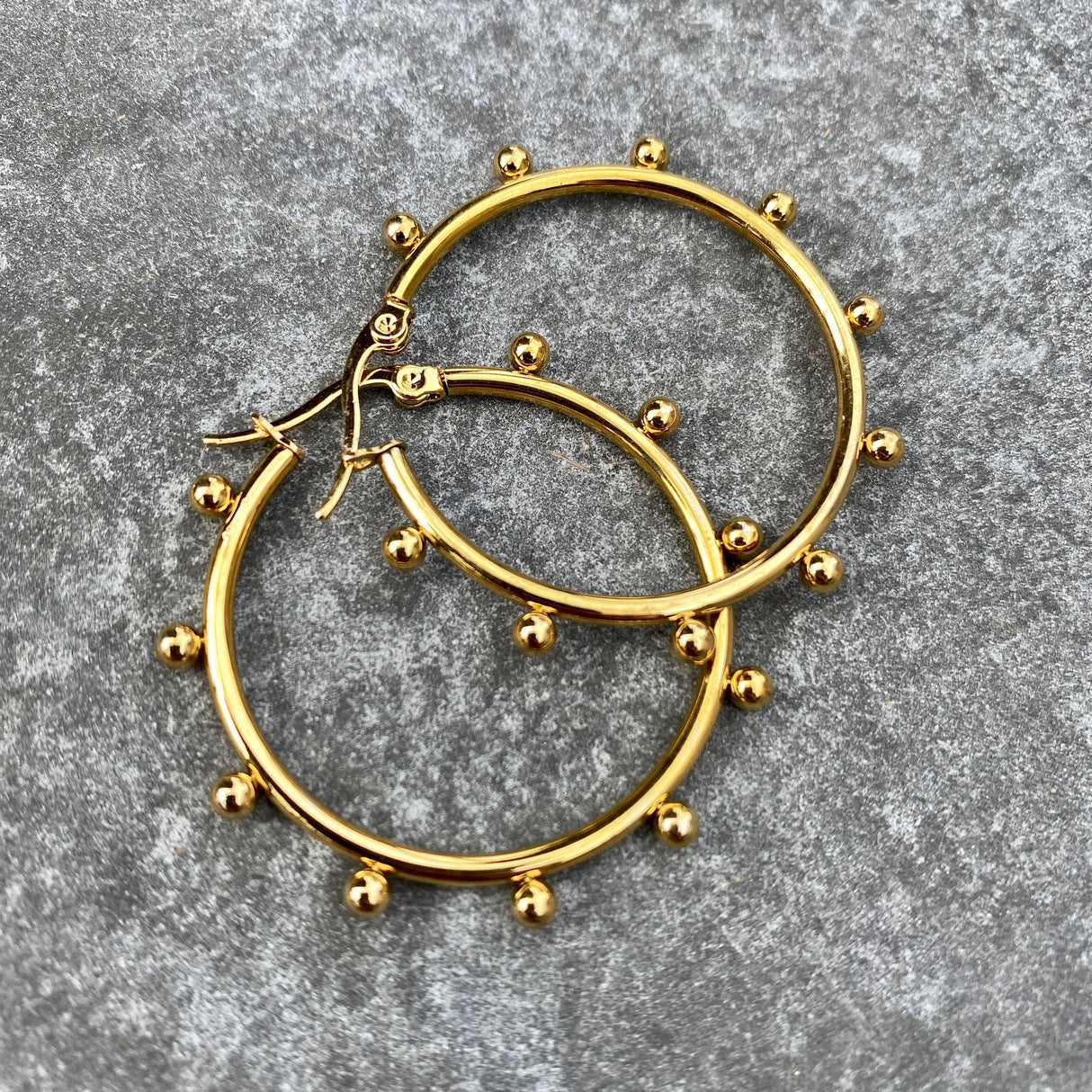 Lokkar með litlum doppum 3,5cm