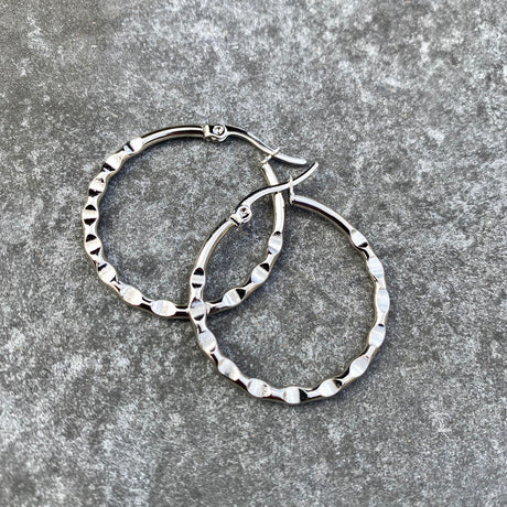 Krista lokkar hringir silfur hamraðir