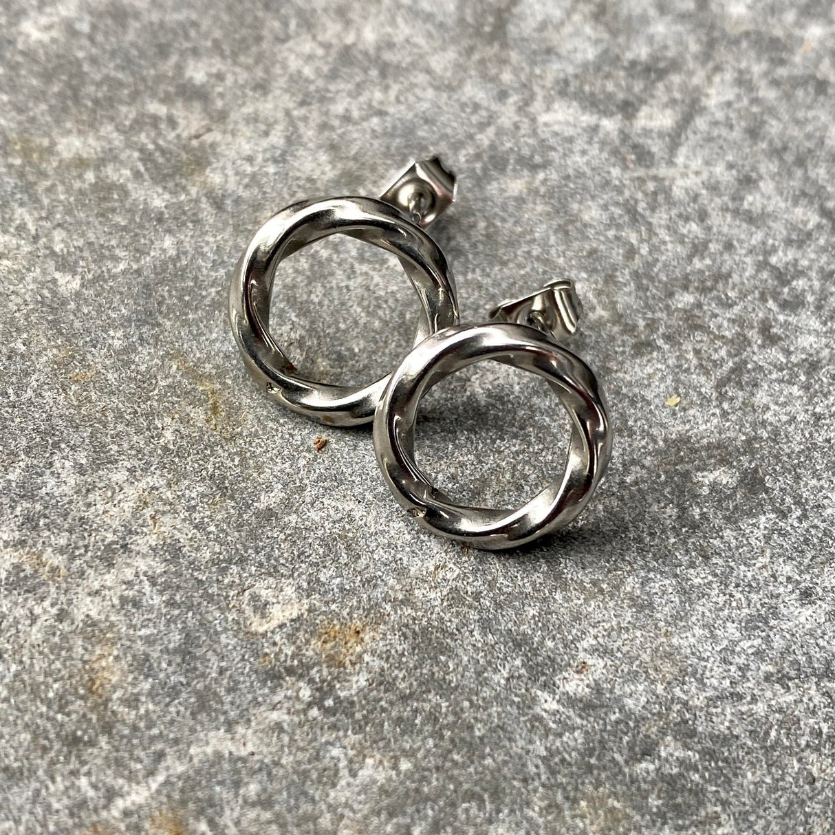 Krista Snúnir Hringlokkar pinna einfaldir