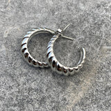 Krista Lokkar renndir hálfhringir