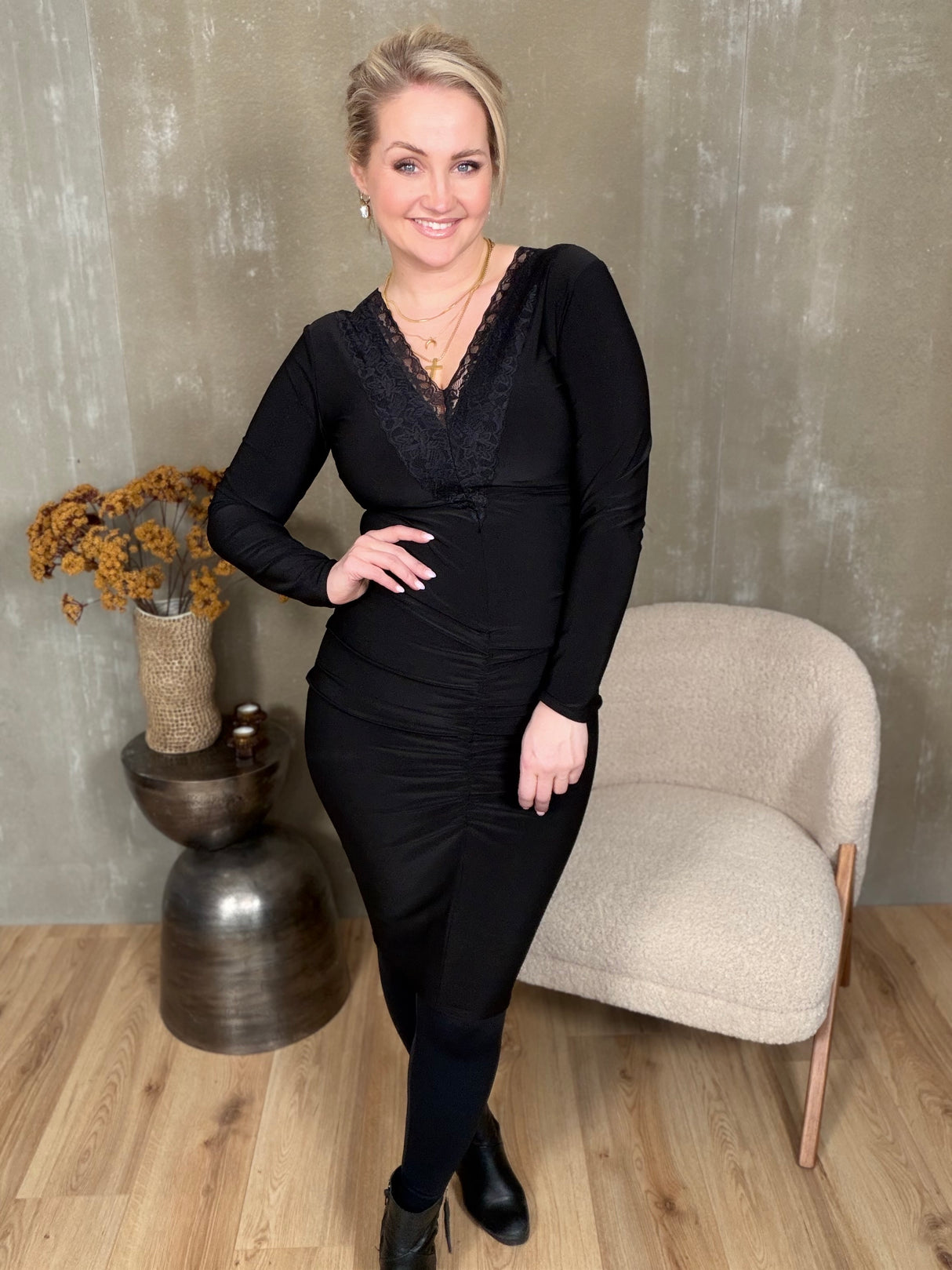 Spjót kjóll sv síðerma