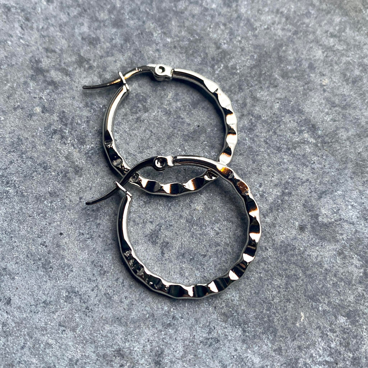 Krista lokkar hringir silfur hamraðir