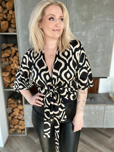 Dögg wrap satin toppur