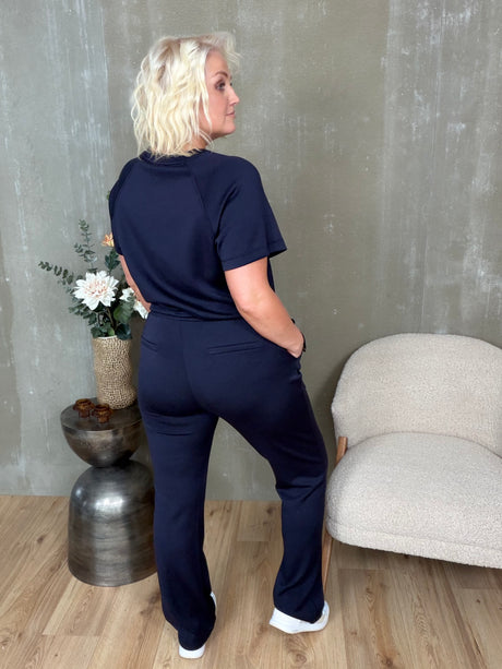 Melanie buxur