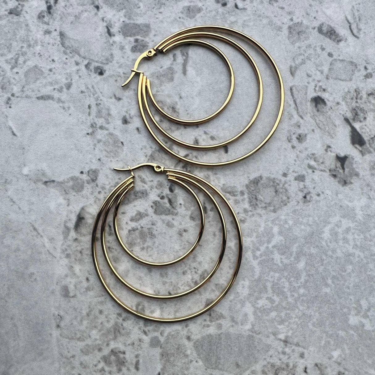 Krista Lokkar með 3 hringjum