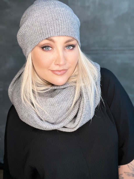 Skjól knit Grátt