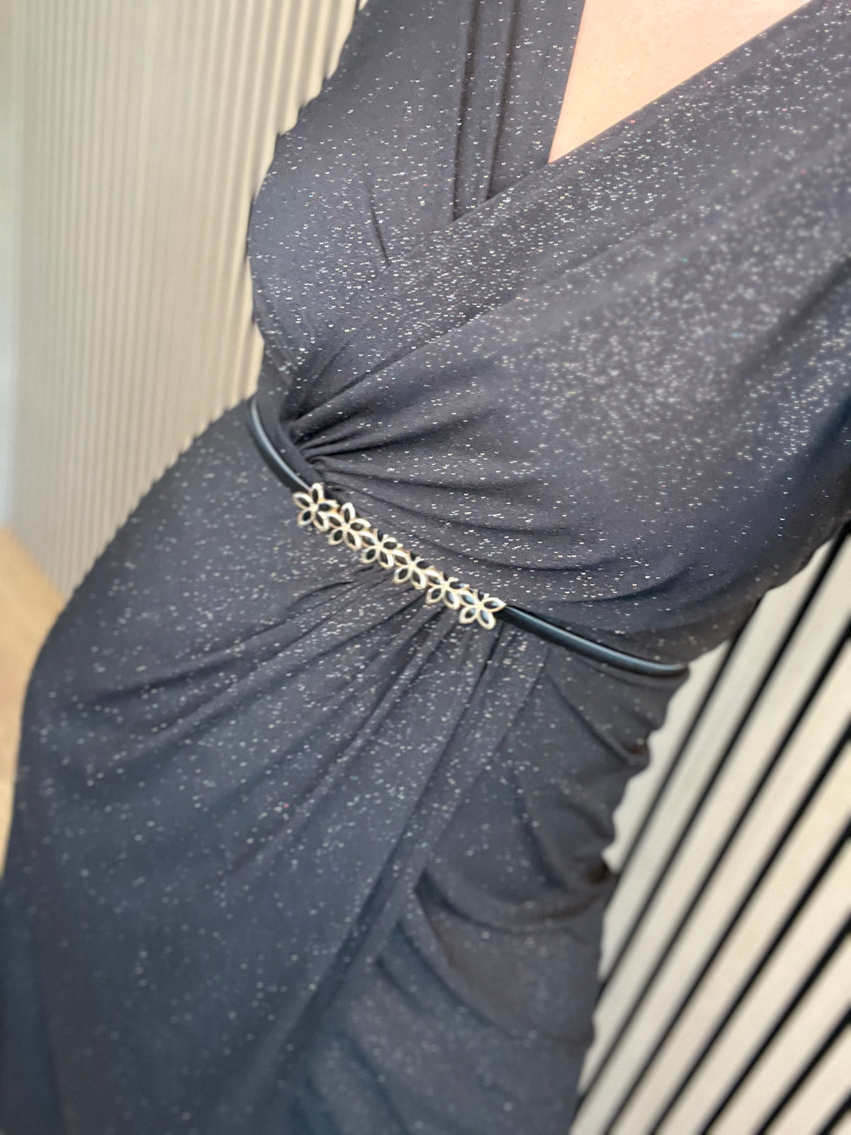 Mjótt gormabelti með blómum