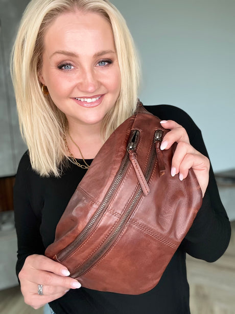 Bumbag m 2 rennilásum