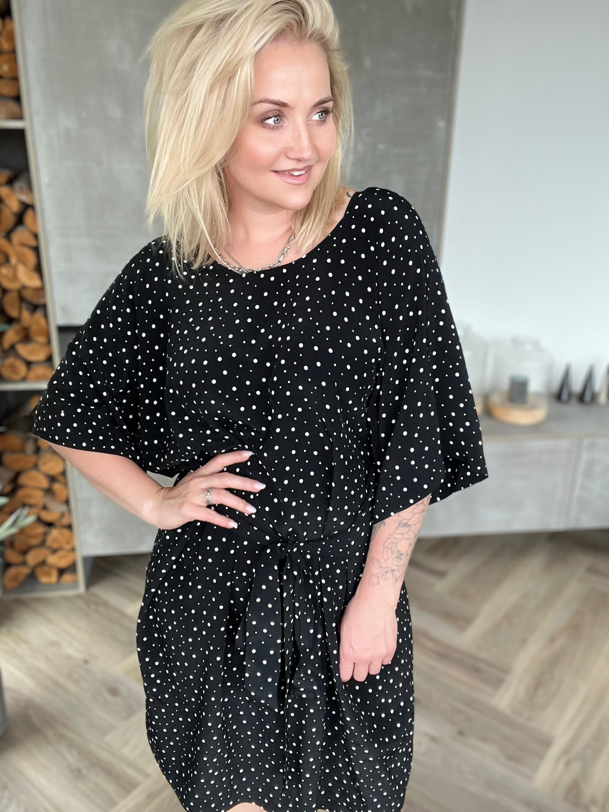 Esja Svört með hvítum doppum