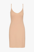 Sassy Undirkjóll Beige