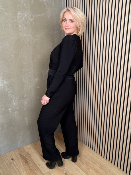 Drangur púff samfestingur Svartur beinar skálmar