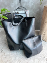 Leðurlíkis taska - Svört