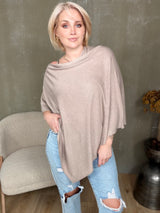 Petrina poncho