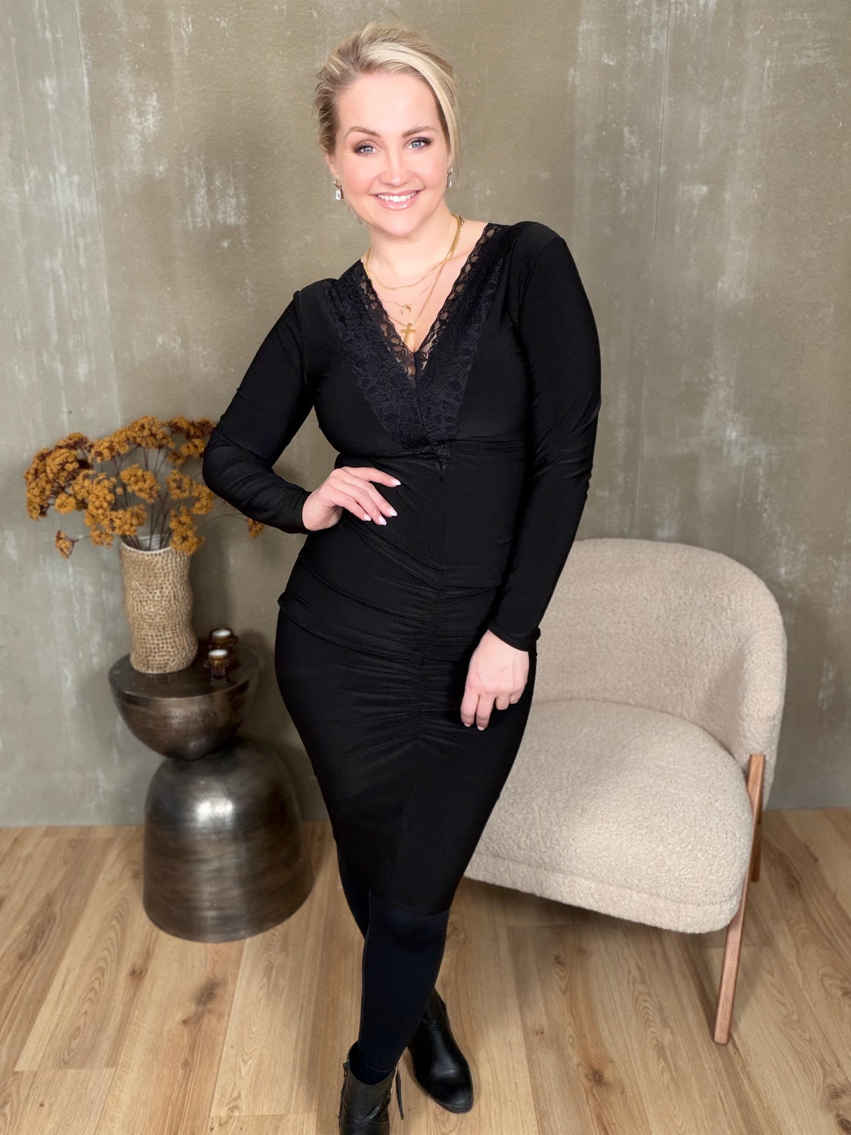 Spjót kjóll sv síðerma