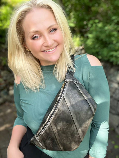 Bumbag Svört Snjáð