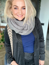 Skjól knit Grátt
