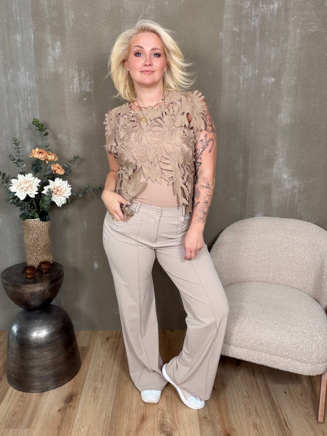 Yrsa Lace Top