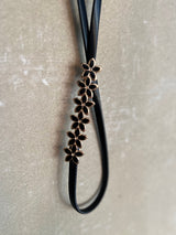 Mjótt gormabelti með blómum